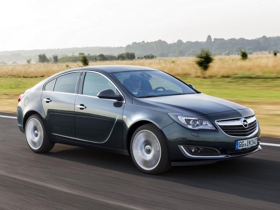  Opel Insignia Hatchback 2013 года  (фото 4 из 16)